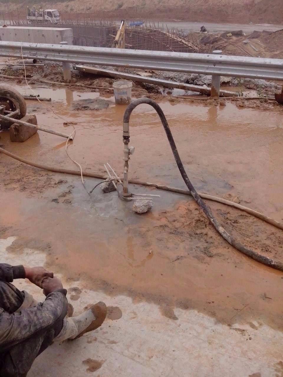 麻洋镇路基压密注浆